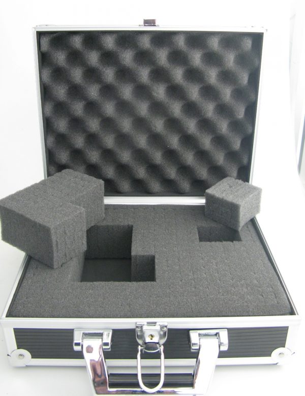 Multifunctioneel electronica koffer met rasterschuim voor waardevolle- en gevoelige apparatuur
