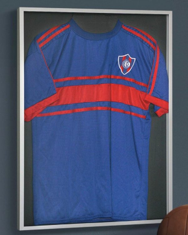 Nielsen wissellijst frame voor het inlijsten van uw voetbal shirt of andere objecten - Meubel Plein