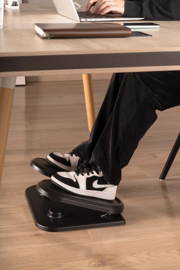 Voetenbankje met stepper functie - voetensteun onder bureau - Meubel Plein